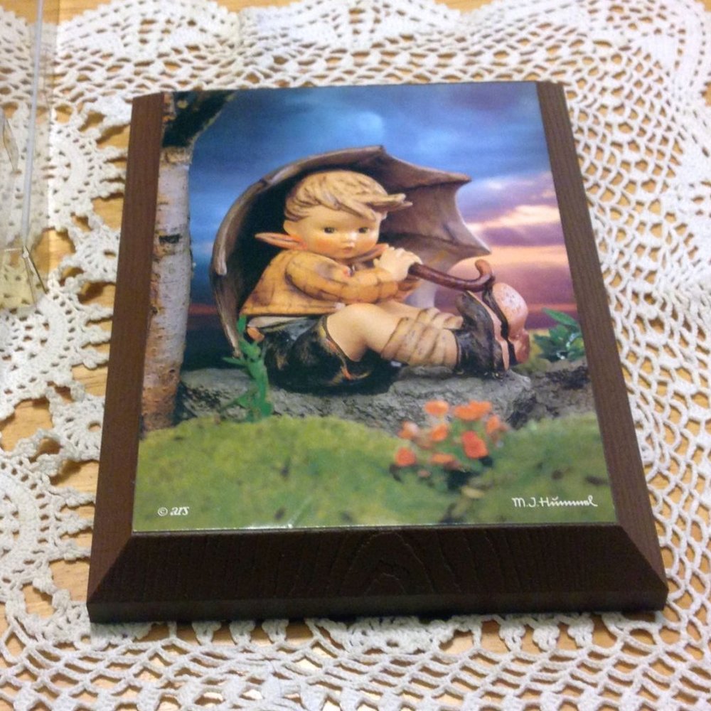 Vintage M. J. Hummel wall plaques, by ars / Renner Davis